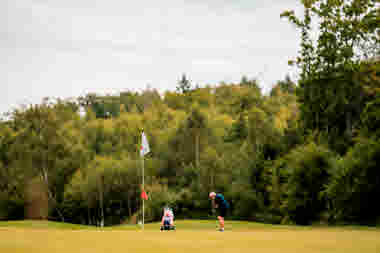 Holma Stångenäs GK, Brastad